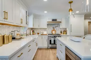 7 Meadow Rd, Chatham, NJ 07928 - Photo 10