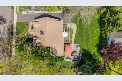 7 Meadow Rd, Chatham, NJ 07928 - Photo 24