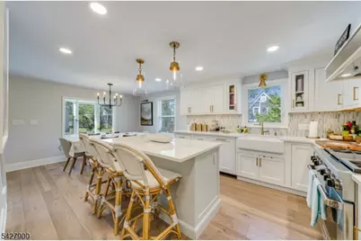 7 Meadow Rd, Chatham, NJ 07928 - Photo 1