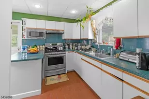 115 Orange Ave, Irvington, NJ 07111 - Photo 6