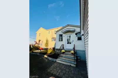 5 Wyckoff Mills-Applegarth, Monroe Township, NJ 08831 - Photo 2