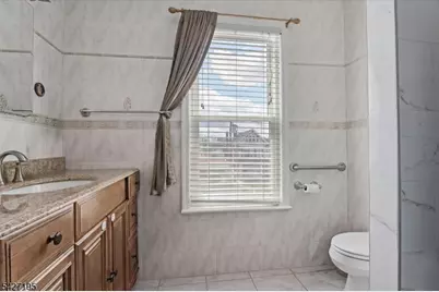 21 W Grant Ave, Roselle Park, NJ 07204 - Photo 10