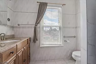21 W Grant Ave, Roselle Park, NJ 07204 - Photo 10