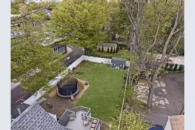 21 W Grant Ave, Roselle Park, NJ 07204 - Photo 24