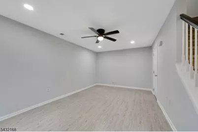 151 W Market St #1415, Newark, NJ 07103 - Photo 4