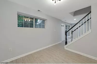 151 W Market St #1415, Newark, NJ 07103 - Photo 6