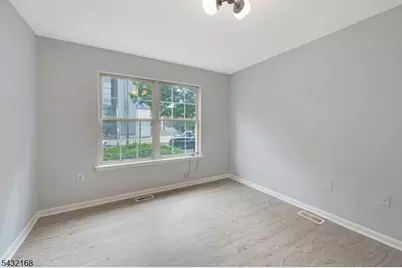 151 W Market St #1415, Newark, NJ 07103 - Photo 16