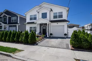 1019 Bishop Evans Way, Linden, NJ 07036 - Photo 38