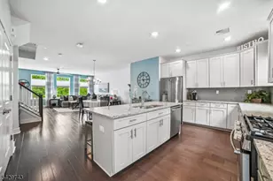 1304 Parkview Ln, Rockaway Township, NJ 07866 - Photo 12
