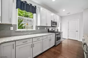 1304 Parkview Ln, Rockaway Township, NJ 07866 - Photo 14