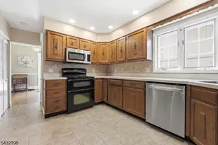 57 Rockaway Ave, Rockaway, NJ 07866 - Photo 12