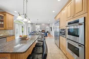 9 Cornerstone Way, Livingston, NJ 07039 - Photo 10