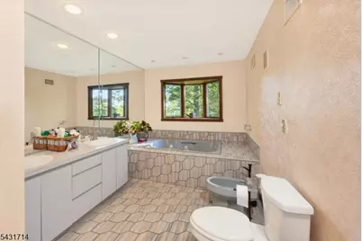 1530 Mountain Top Rd, Bridgewater, NJ 08807 - Photo 26