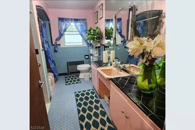 1610 W 7th St, Piscataway Township, NJ 08854 - Photo 8