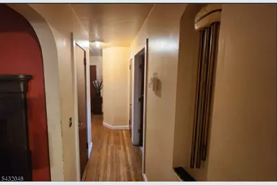 1610 W 7th St, Piscataway Township, NJ 08854 - Photo 6