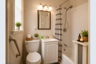 208 Duane St, Orange, NJ 07050 - Photo 12