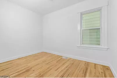 39 Struyk Ave, Prospect Park, NJ 07508 - Photo 4