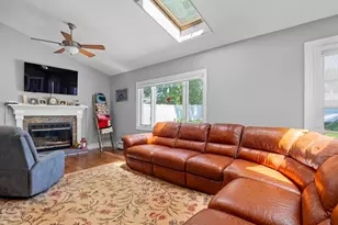 71 Bergen Dr, Little Falls Township, NJ 07424 - Photo 14