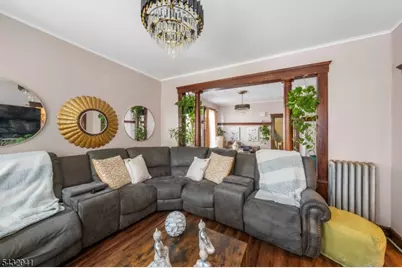 1039 Anna St, Elizabeth, NJ 07201 - Photo 4