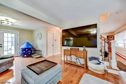 50 Winifred Dr, Totowa, NJ 07512 - Photo 18