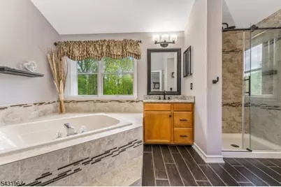 26 Alpaugh Dr, Bethlehem Township, NJ 08802 - Photo 24