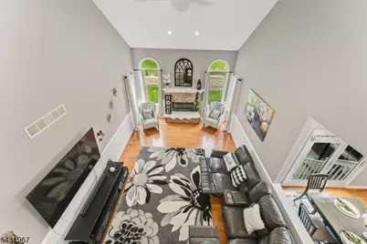 26 Alpaugh Dr, Bethlehem Township, NJ 08802 - Photo 14
