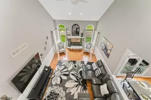 26 Alpaugh Dr, Bethlehem Township, NJ 08802 - Photo 14