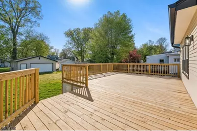 72 E Cedar St, Livingston, NJ 07039 - Photo 12
