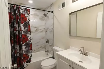 7 Maple St #1, Bloomfield, NJ 07003 - Photo 6