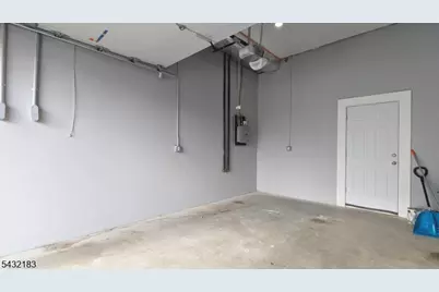 7 Maple St #1, Bloomfield, NJ 07003 - Photo 16