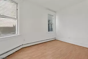 55 Hawkins St, Newark, NJ 07105 - Photo 24