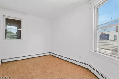 55 Hawkins St, Newark, NJ 07105 - Photo 40