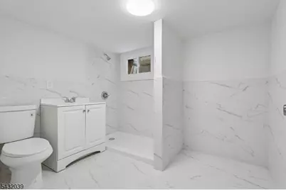 55 Hawkins St, Newark, NJ 07105 - Photo 46