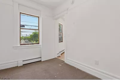 55 Hawkins St, Newark, NJ 07105 - Photo 24