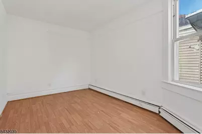 55 Hawkins St, Newark, NJ 07105 - Photo 26