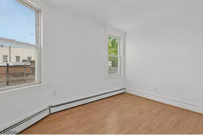 55 Hawkins St, Newark, NJ 07105 - Photo 38