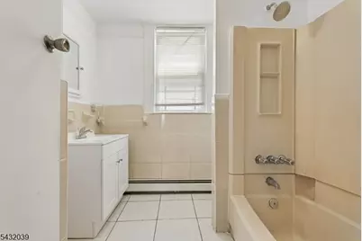 55 Hawkins St, Newark, NJ 07105 - Photo 34