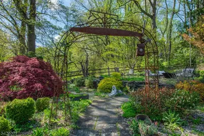 61 Tingley Rd, Mendham Township, NJ 07960 - Photo 2