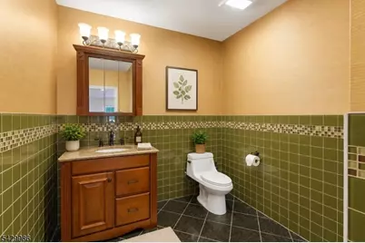 18 Todd St, Hillsborough Township, NJ 08844 - Photo 44