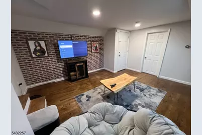 120 Stone St #3, Newark, NJ 07104 - Photo 2