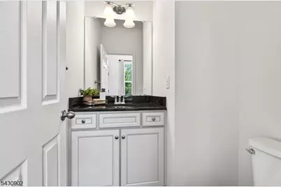 4 Braeburn Dr, Montgomery Township, NJ 08558 - Photo 20