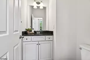 4 Braeburn Dr, Montgomery Township, NJ 08558 - Photo 20