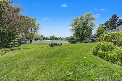 55 Intervale Rd, Parsippany, NJ 07005 - Photo 6