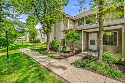 73 Encampment Drive Ondo, Bedminster Township, NJ 07921 - Photo 2