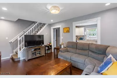 34 Decker Rd, Wanaque, NJ 07420 - Photo 8