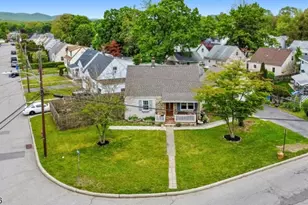 34 Decker Rd, Wanaque, NJ 07420 - Photo 4