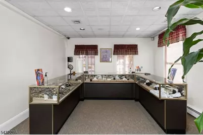 173 N Main St, Milltown, NJ 08850 - Photo 26