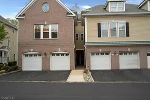 804 River Place, Butler, NJ 07405 - Photo 2