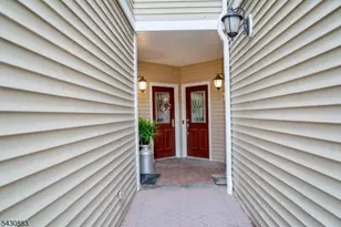 804 River Place, Butler, NJ 07405 - Photo 4