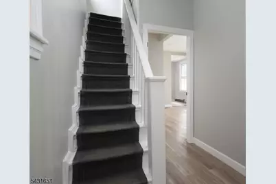 16 E 19th St, Linden, NJ 07036 - Photo 6